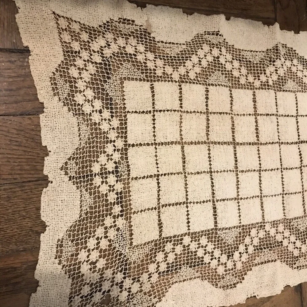 Antique Vintage Italian Sardinian Bosa Handmade Knotted Filet Lace Boho Decor